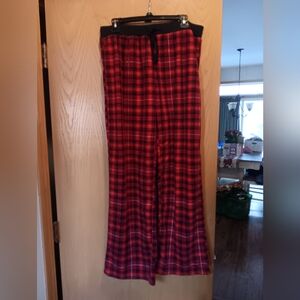Womens Size XL, West Loop Red and Black Plaid Pajama Pants